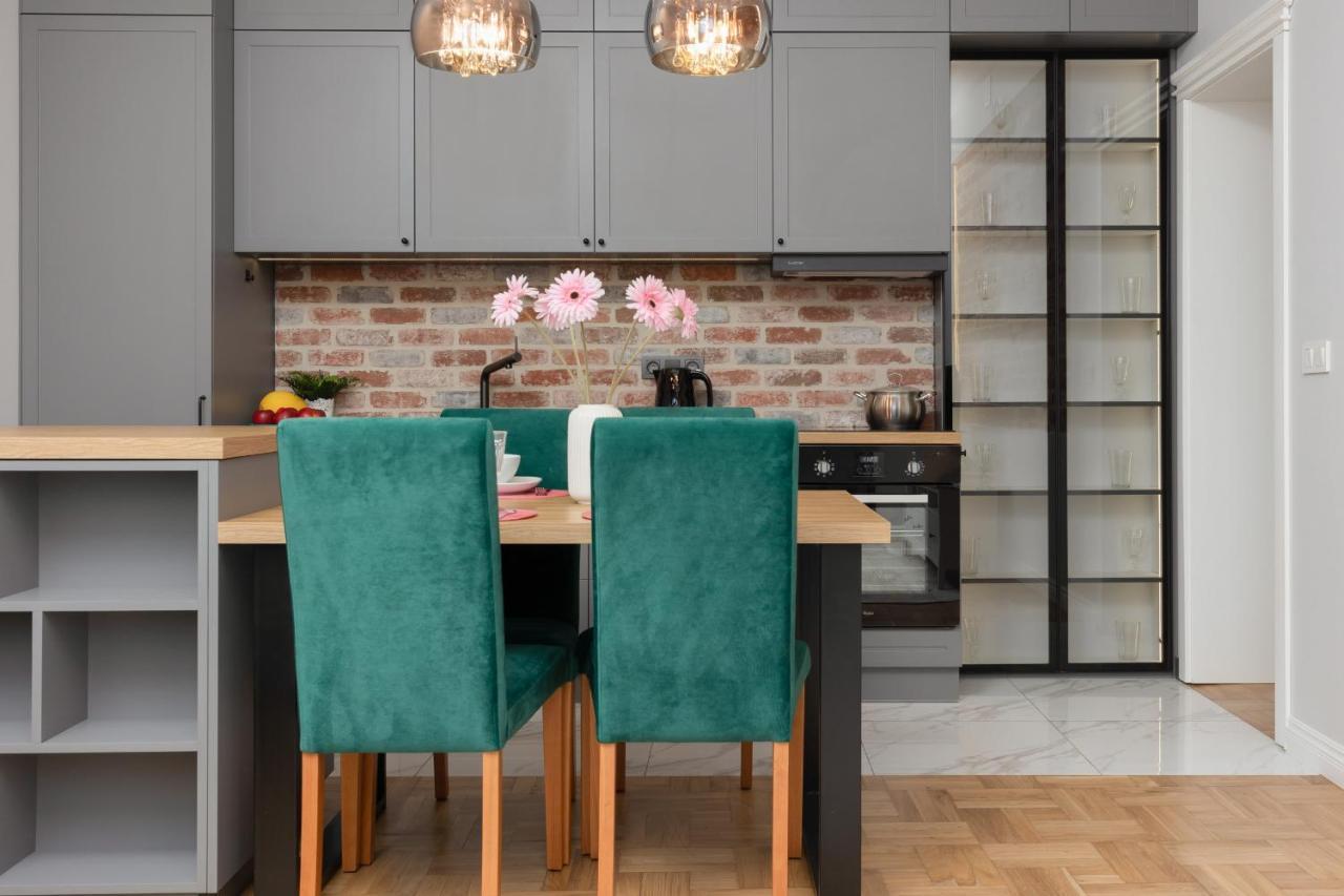 Warszawa Ochota Modern Apartment For Families By Noclegi Renters Varsóvia Exterior foto